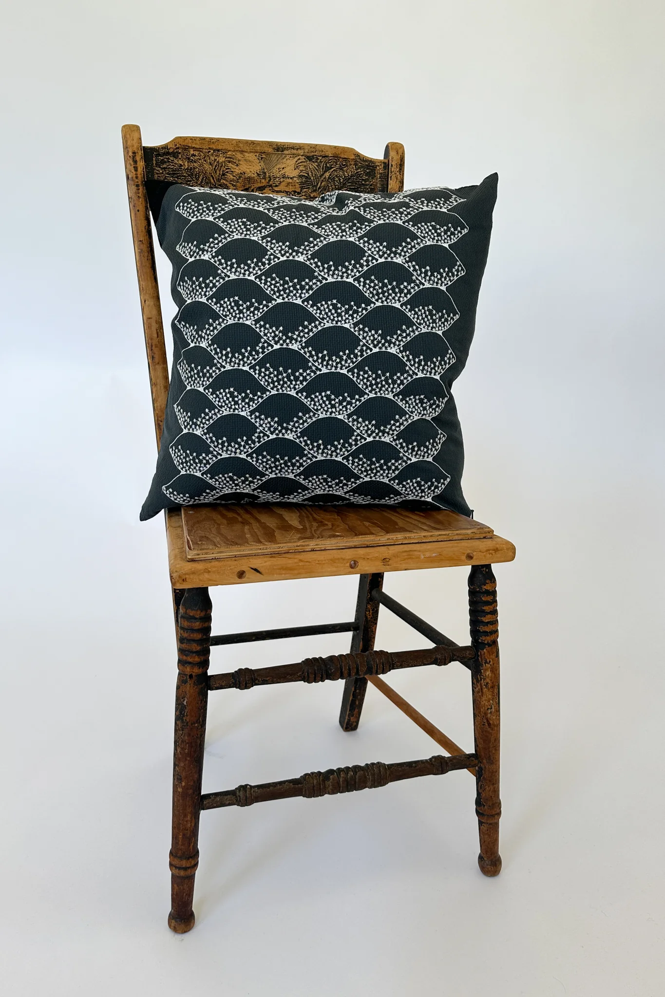 Minä Perhonen - Ravioli Cushion Sitruuna - AAS7758K - Image 3